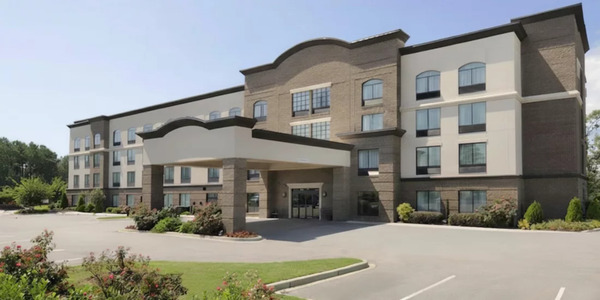 Lexington Expo Hotel