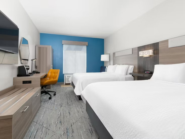 Holiday Inn Express & Suites Livingston