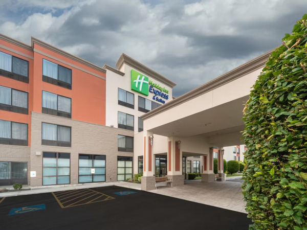 Holiday Inn Express & Suites Pasco-TriCities