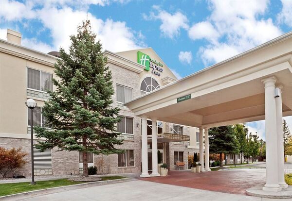 Holiday Inn Express & Suites Idaho Falls