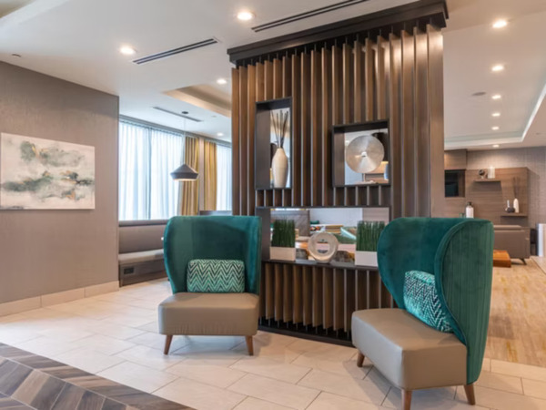 Holiday Inn Woodruff Rd