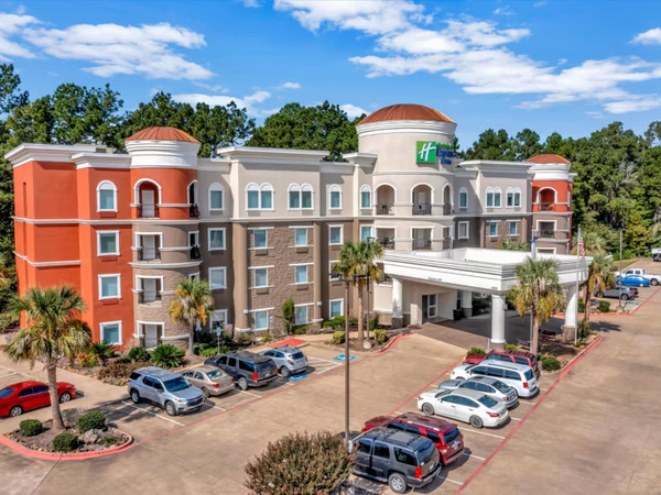 Holiday Inn Express & Suites Lufkin South