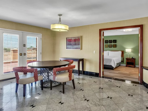 Holiday Inn Express & Suites El Centro