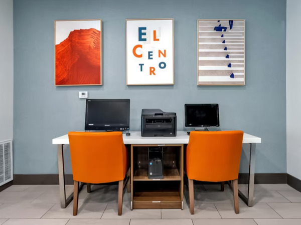 Holiday Inn Express & Suites El Centro