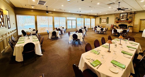 Houston Lake Country Club