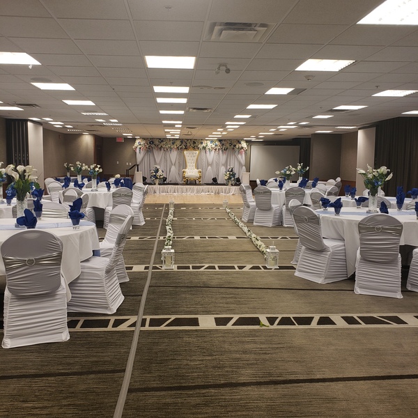 Radisson Hotel & Conference Centre Calgary Airport