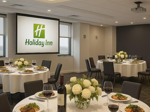 Holiday Inn Hotel & Suites Mississauga West - Meadowvale