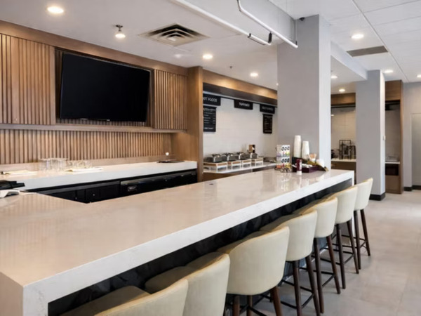 Holiday Inn Hotel & Suites Mississauga West - Meadowvale