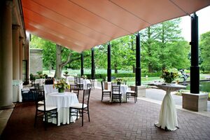 Spink Pavilion at Missouri Botanical Garden