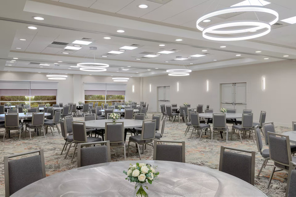 Hilton Garden Inn Buffalo Airport