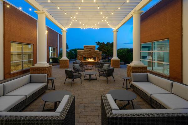 Hilton Garden Inn Buffalo Airport