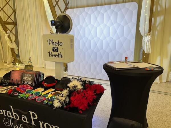 First Class Entertainment