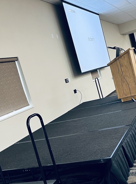 Cobblestone Inn & Suites and Fareway Conference Center