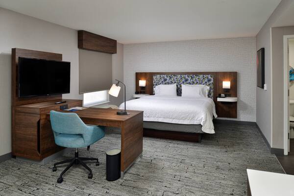 Hampton Inn & Suites Las Vegas Airport