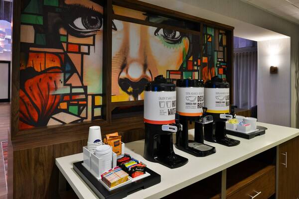 Hampton Inn & Suites Las Vegas Airport