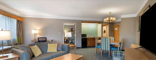 Best Western Plus Executive Court Inn & Conference Center