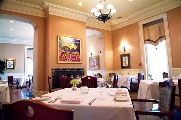 Second Empire Restaurant And Tavern