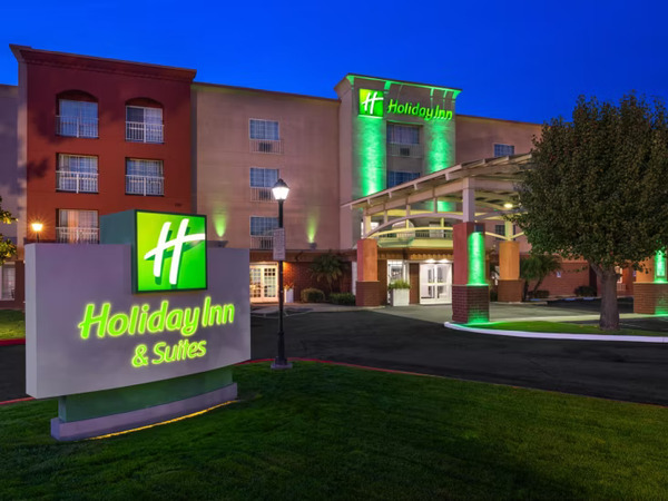 Holiday Inn Hotel & Suites San Mateo-San Francisco SFO