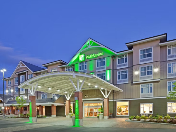 Holiday Inn & Suites, Cloverdale