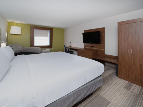 Holiday Inn Express Prince Frederick