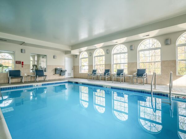 Holiday Inn Express Prince Frederick