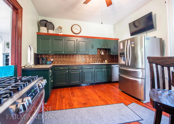 Millstone Farm and Inn