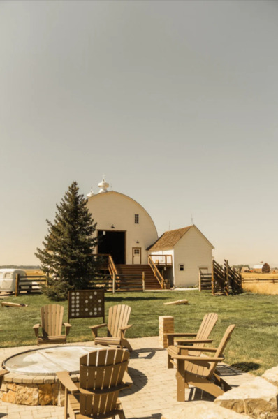 Star M Barn