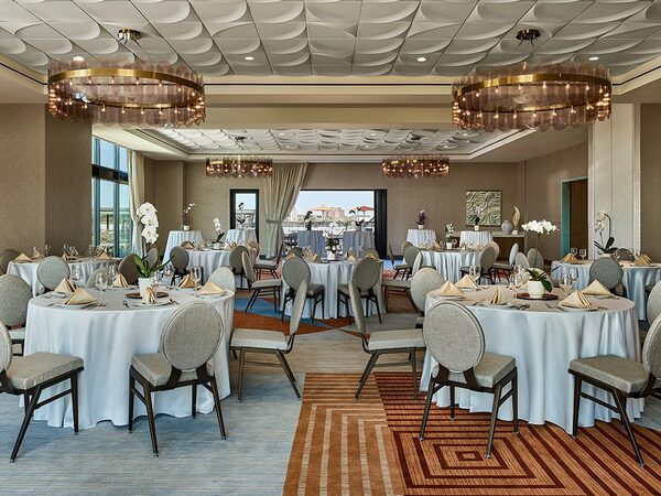 Lively Hotel on OAK, Tapestry Collection by Hilton