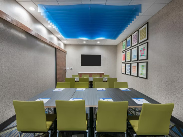 Holiday Inn Express Bryan