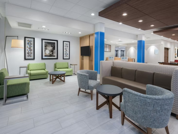 Holiday Inn Express Bryan