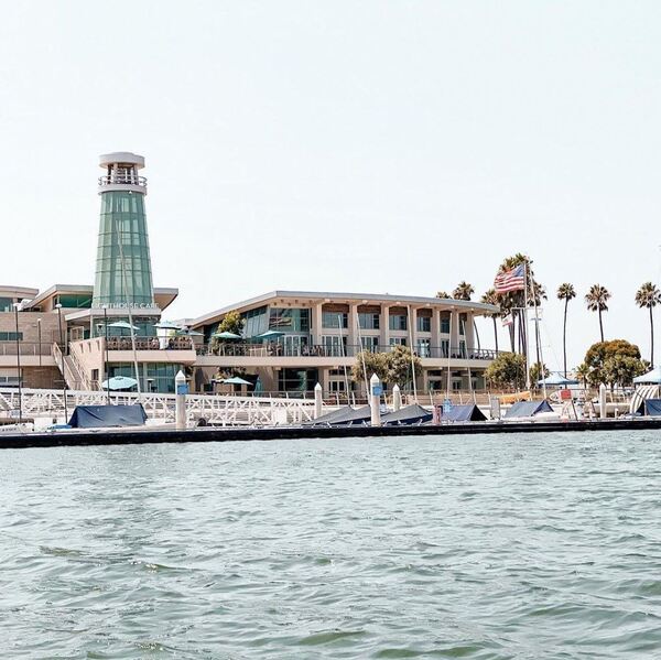 Lighthouse Bayview Café