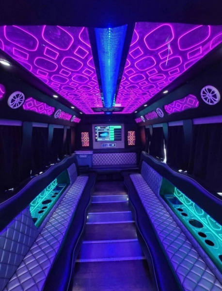 Miami Nights Party Bus