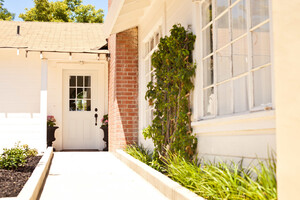 Bridal House