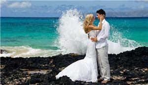 A Maui Beach Wedding