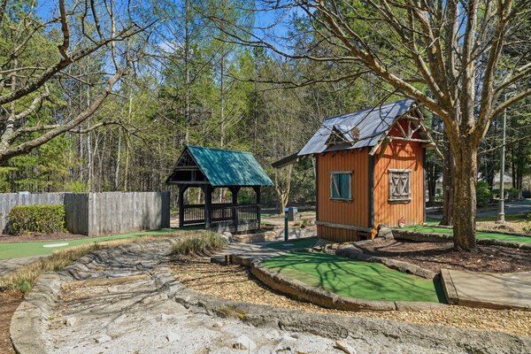 Apple Mountain Resort