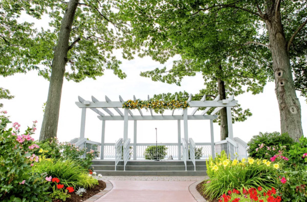 Bayshore Grove