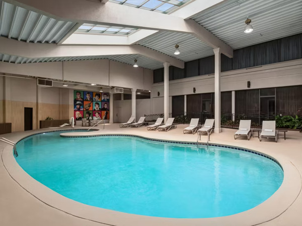 Holiday Inn Nashville Downtown – Stadium