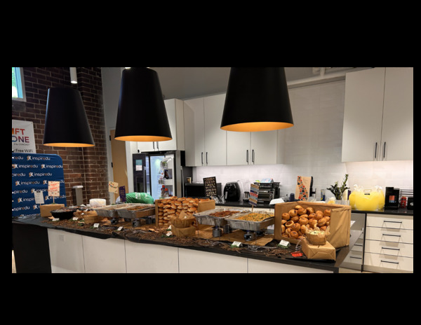 4 TWISTS Catering