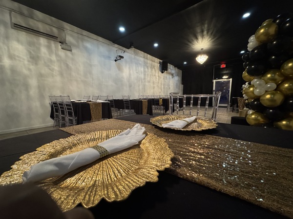 A.Roze Venue