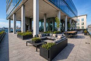 Courtyard - 200 Kent Ave