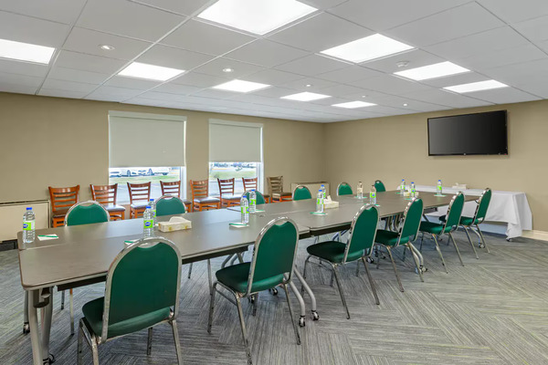 Quality Inn & Suites - Brampton
