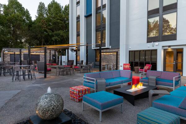 Hilton Garden Inn - Asheville South