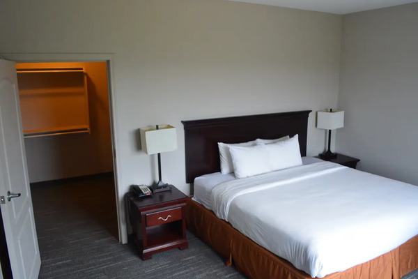 Country Inn & Suites by Radisson at Quail Springs, OKC North