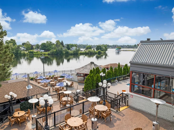 Holiday Inn Waterfront - Peterborough