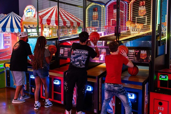 Shenaniganz - Entertainment Complex