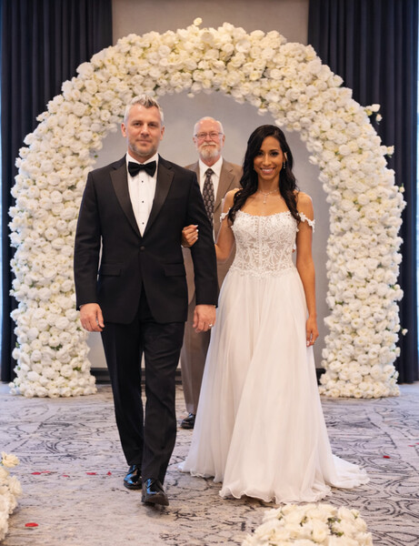 Wedding Officiant Central Florida with Rev. Mel