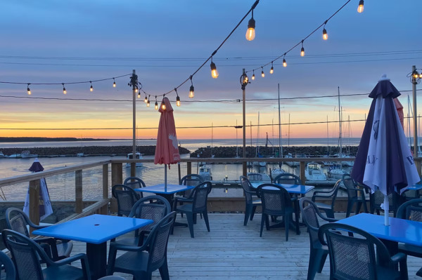 Captain Dan's Seafood Bar and Grill