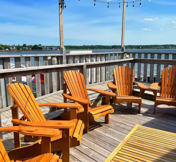 Captain Dan's Seafood Bar and Grill