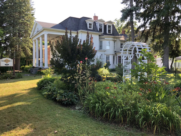 Maxfield Inn