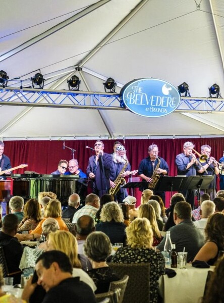 Crooners Supper Club & Showroom